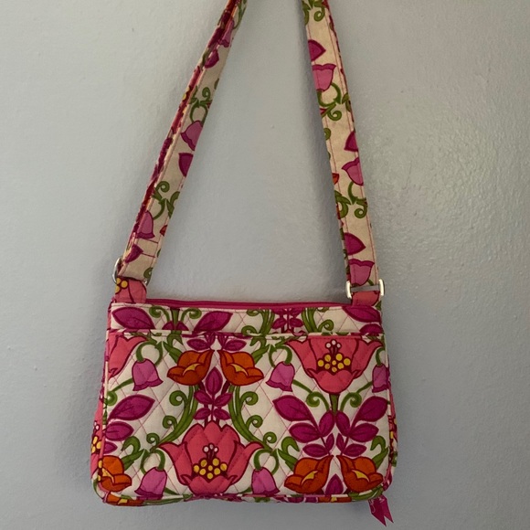 Vera Bradley Floral Bag - Picture 4 of 8